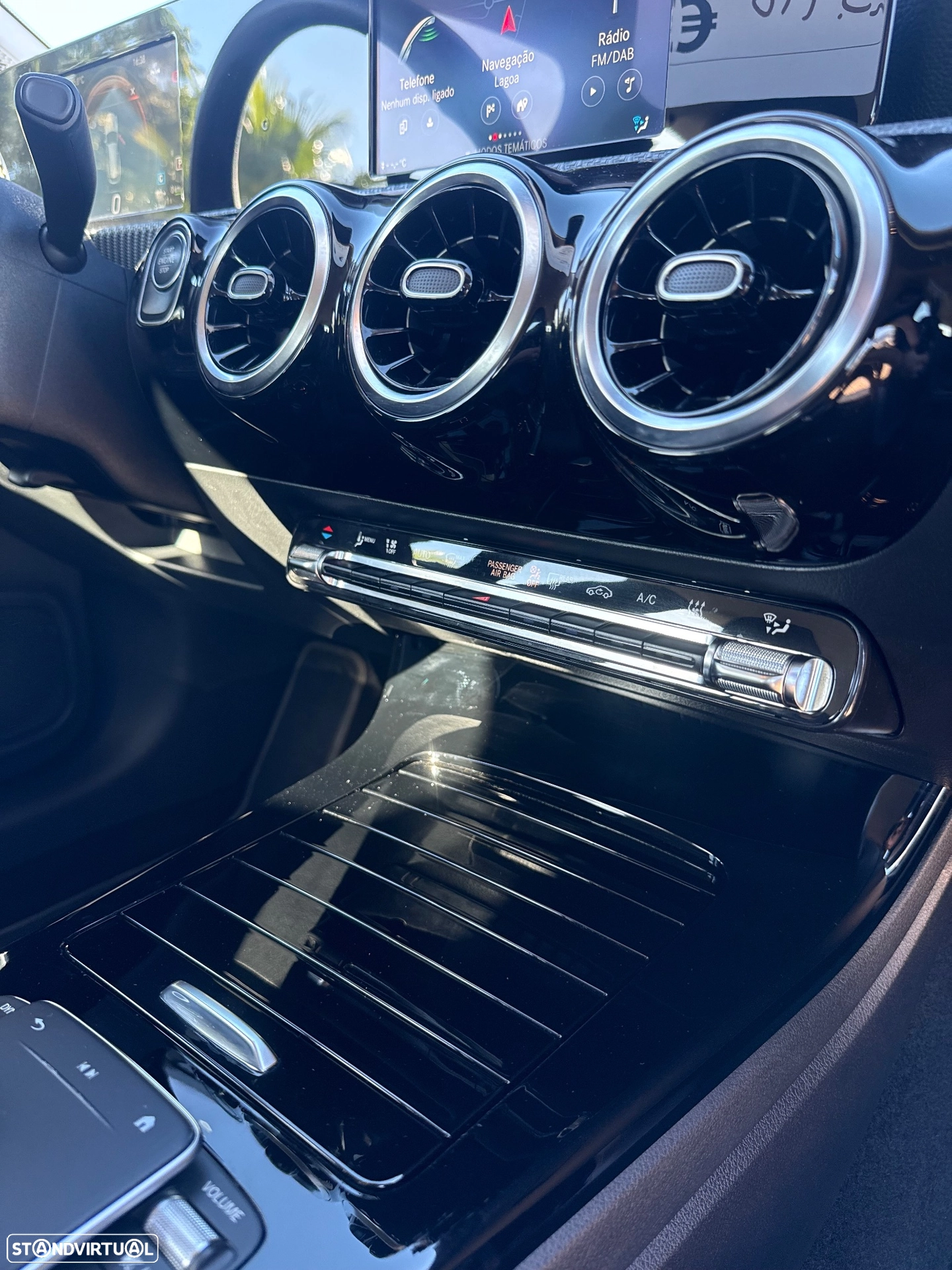 MERCEDES-BENZ MERCEDES-BENZ CLA 250 e 8G-DCT Progressive (2022)