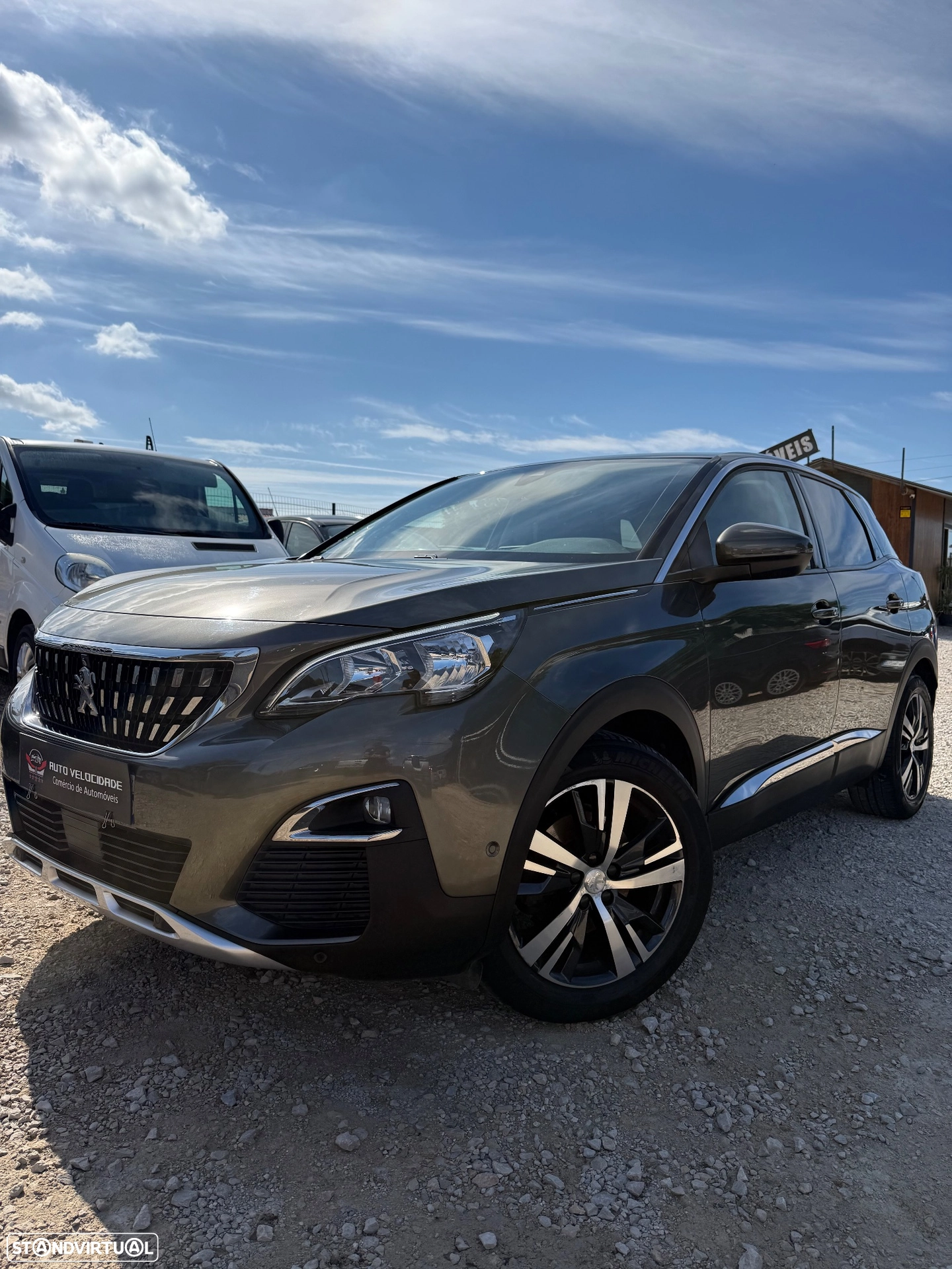PEUGEOT PEUGEOT 3008 PureTech 130 Stop & Start GPF EAT8 Allure (2017)