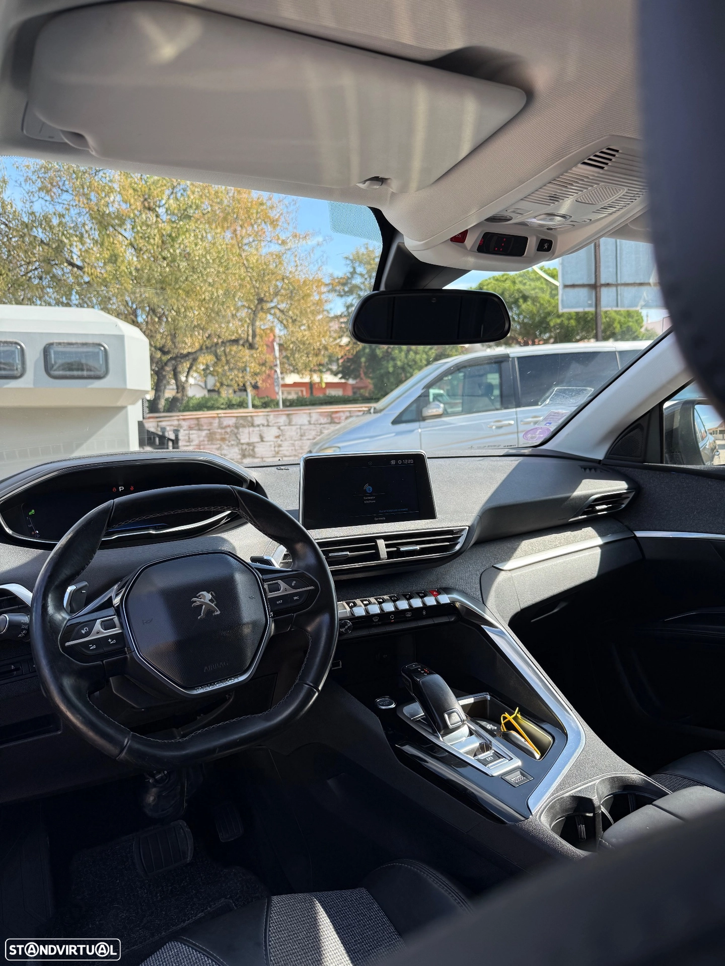 PEUGEOT PEUGEOT 3008 PureTech 130 Stop & Start GPF EAT8 Allure (2017)