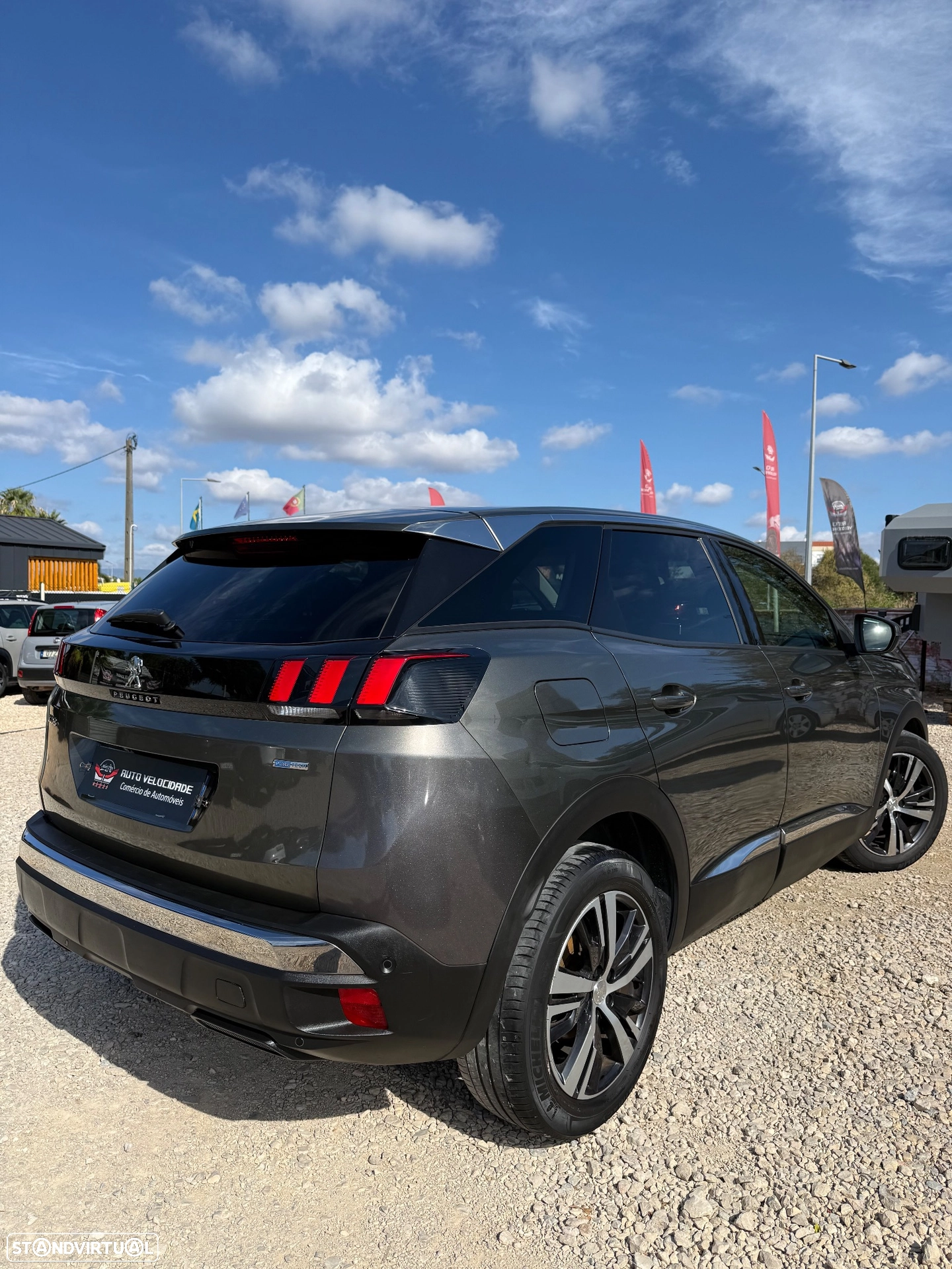 PEUGEOT PEUGEOT 3008 PureTech 130 Stop & Start GPF EAT8 Allure (2017)
