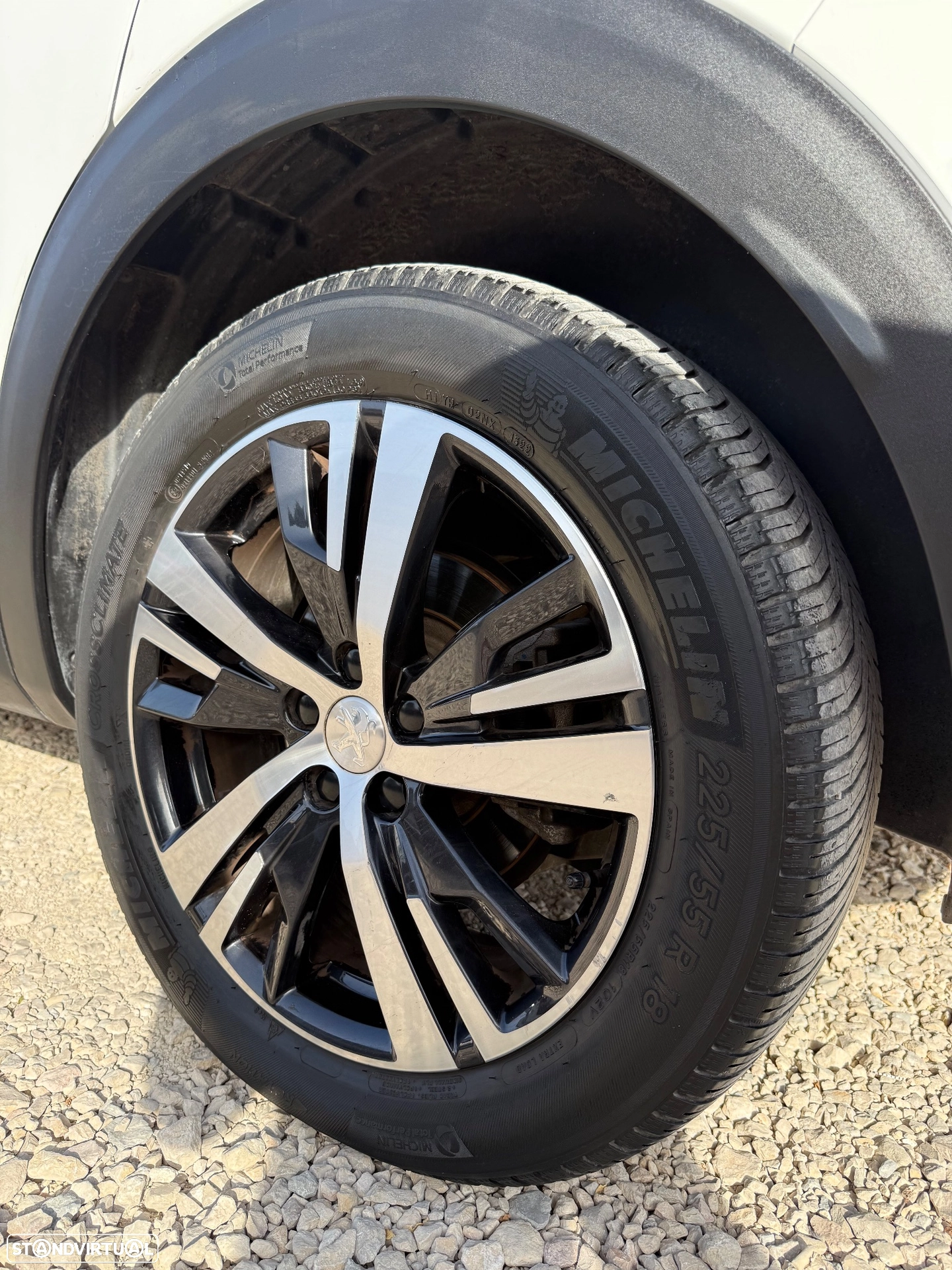 PEUGEOT PEUGEOT 3008 PureTech GFP Allure (2020)