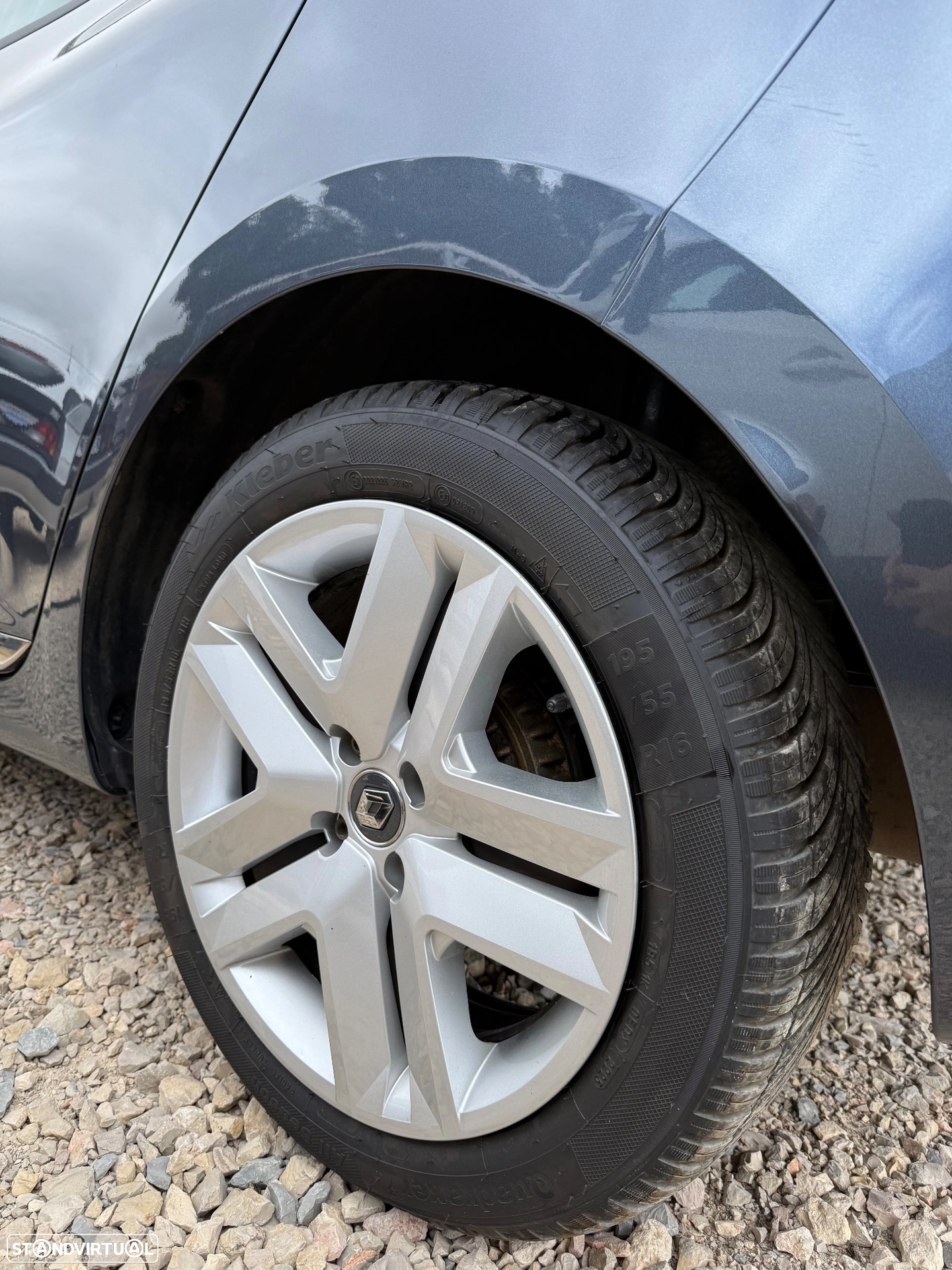 RENAULT RENAULT Clio 1.0 SCe Zen (2022)